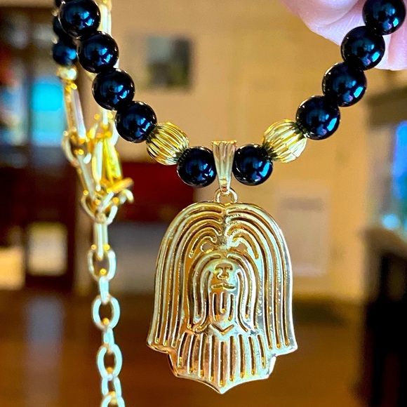 Havanese goldtone dog face necklace w/ black jasper 20.5” adjustable to 17.5” - Picture 4 of 5